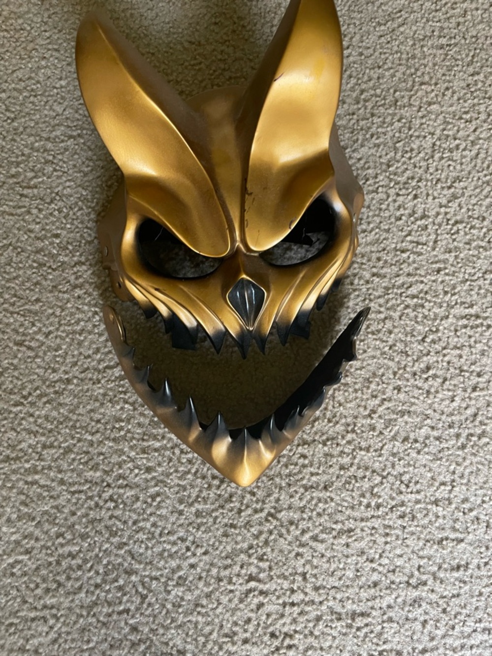 Gold Decorative Men's Face Mask - Statement Costume Accessory